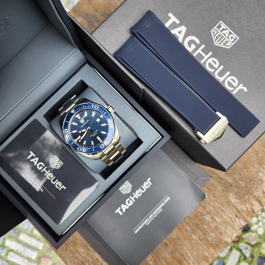 Tag Heuer Aquaracer Blue Dial 43mm - Complete Set