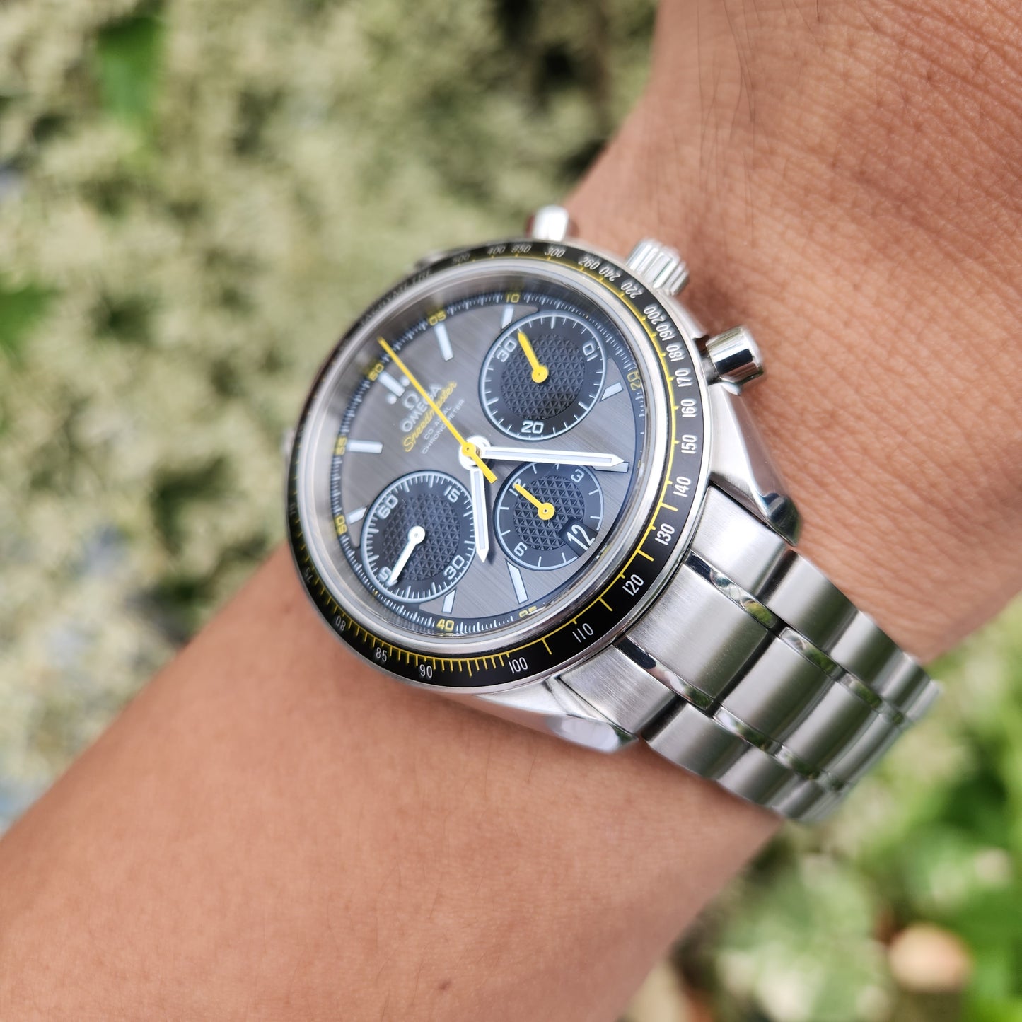 Omega Speedmaster Racing Co-Axial Chronometer Chronograph Grey Sunburst Dial with Yellow Accents - Complete Set