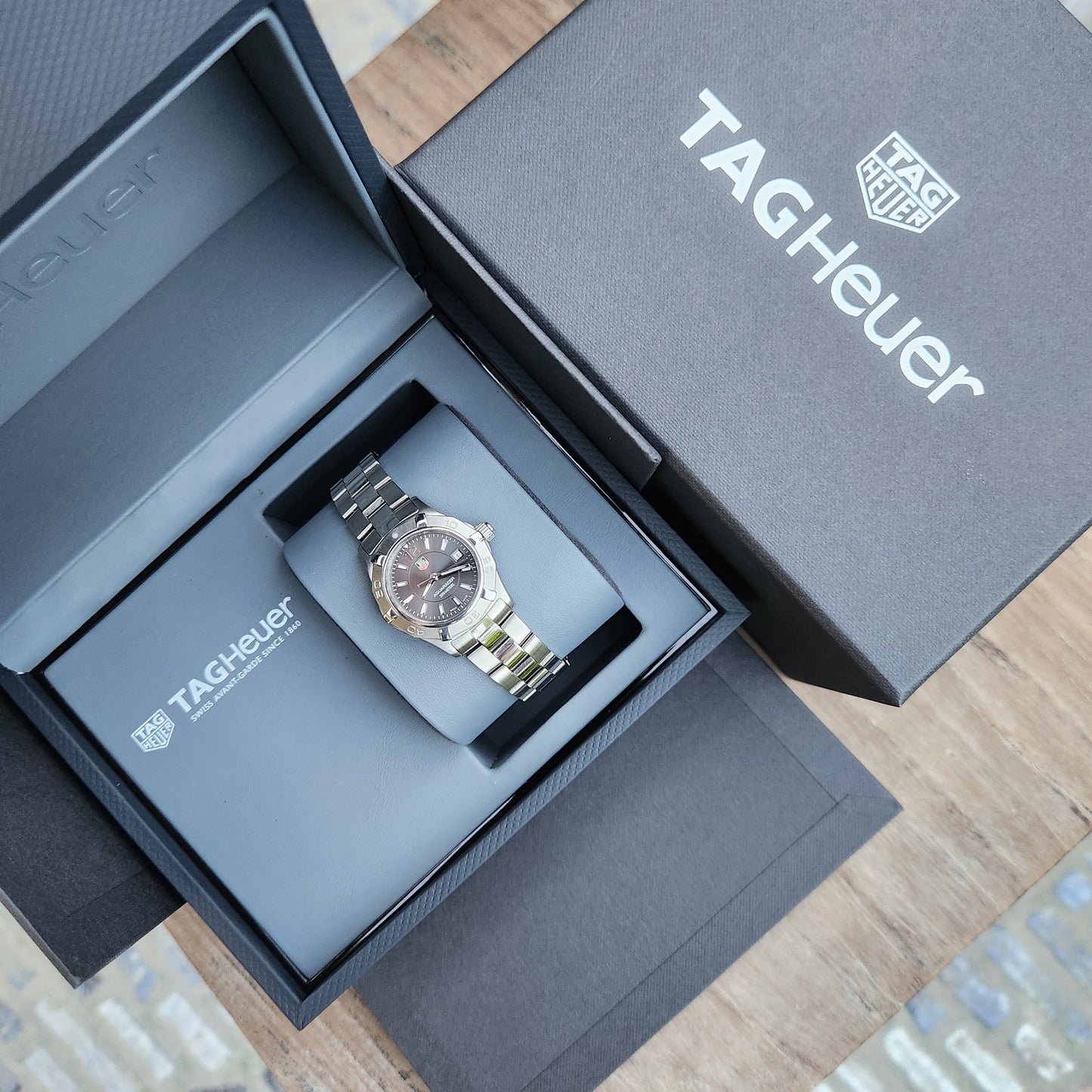 Tag Heuer Ladies Aquaracer Grey Sunburst Dial 27mm