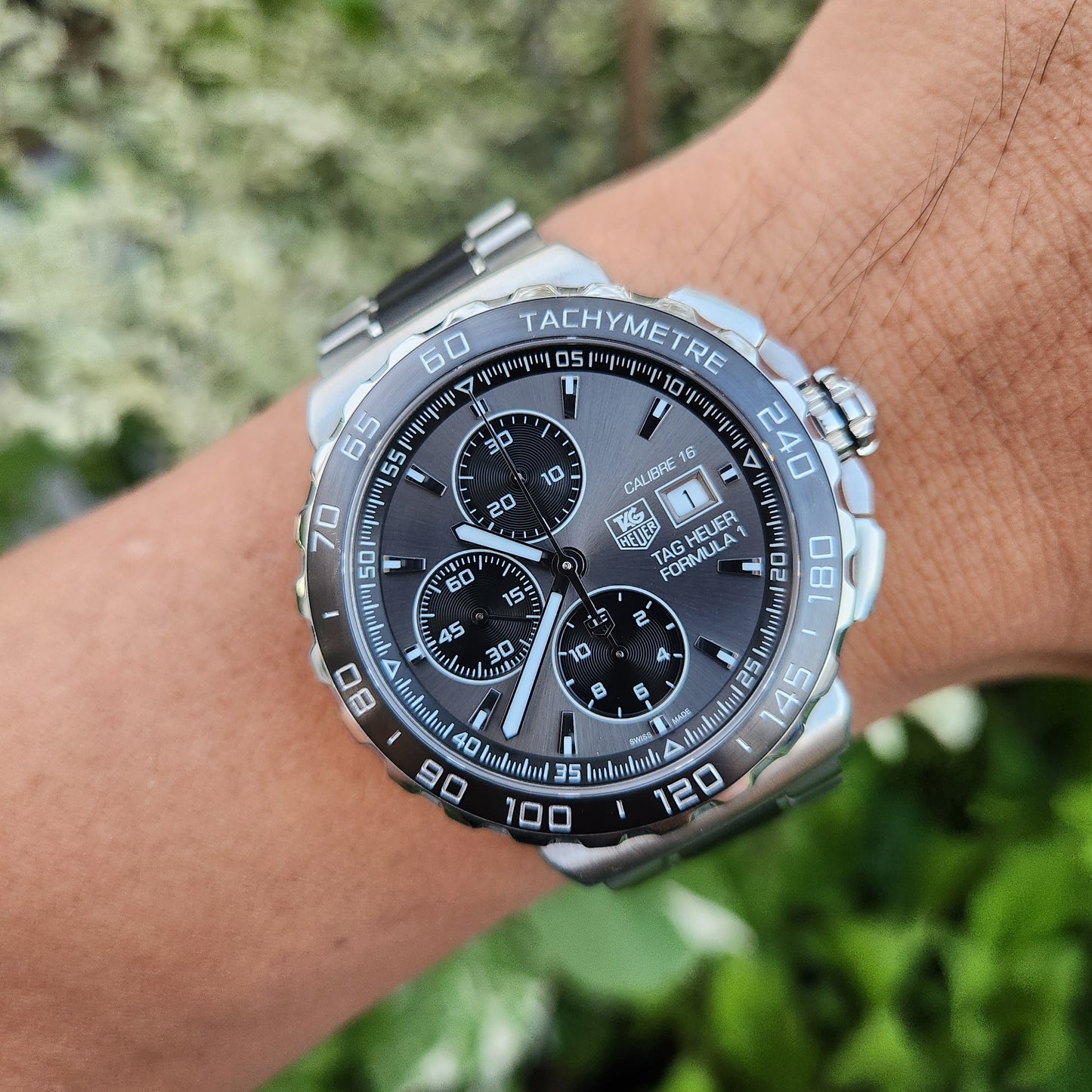 Tag Heuer F1 Chronograph Calibre 16 Ceramic Band and Bezel Anthracite Grey Dial 44mm