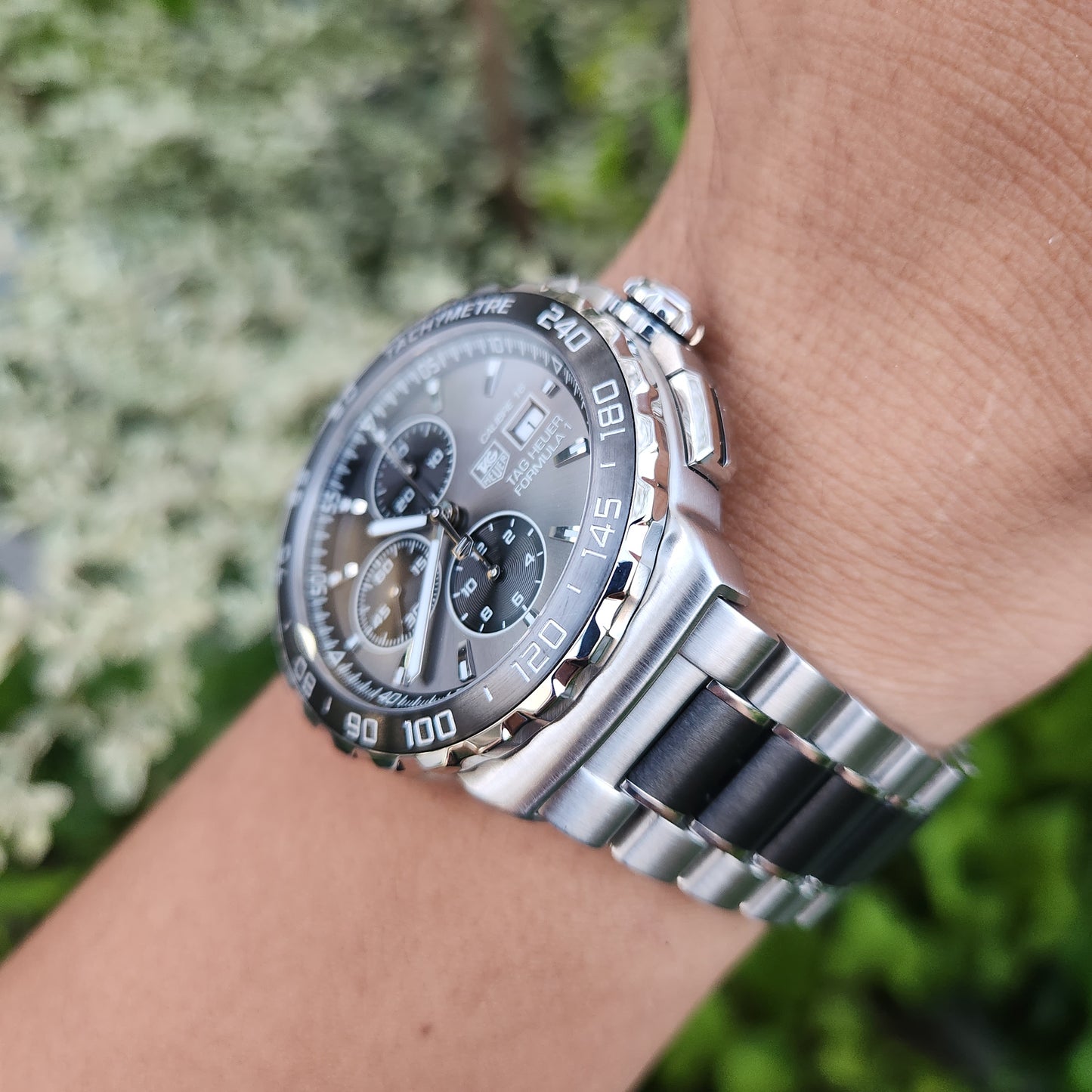Tag Heuer F1 Chronograph Calibre 16 Ceramic Band and Bezel Anthracite Grey Dial 44mm