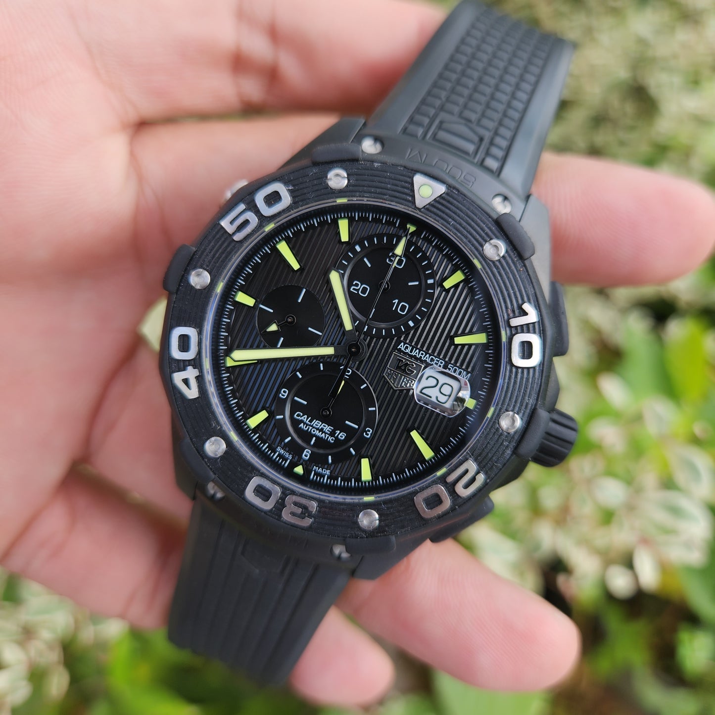 Tag Heuer Aquaracer Chronograph Calibre 16 Titanium PVD Black Engraved Stripes Dial 500M 44mm - Complete Set