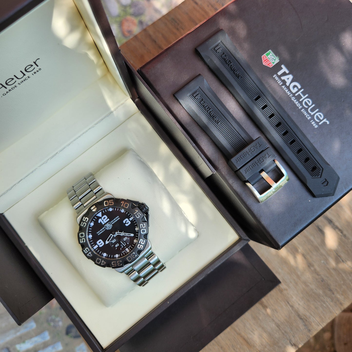 Tag Heuer F1 Grande Date Black Dial 44mm