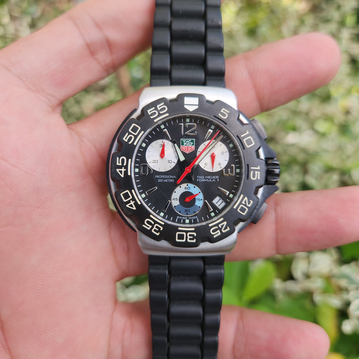Tag Heuer F1 Chronograph 40mm Black Dial - (Rubber Strap)