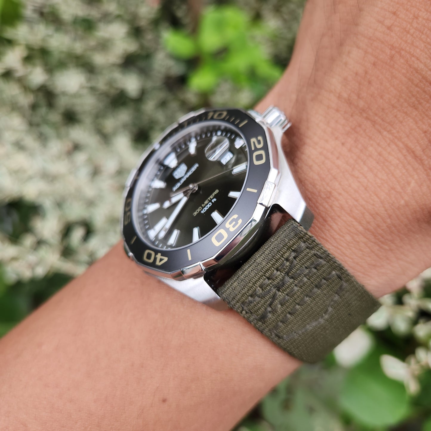 Tag Heuer Aquaracer Green Khaki Sunray Brushed Dial 43mm