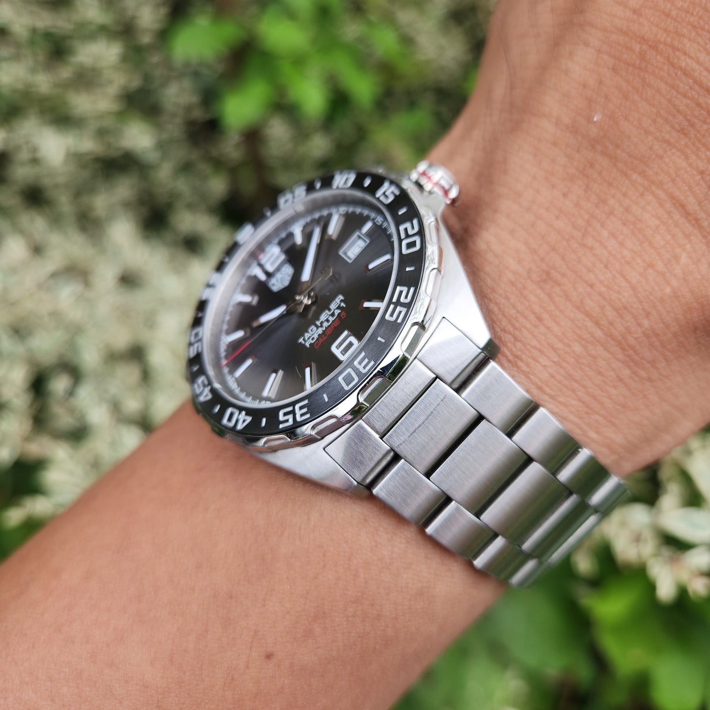 Tag Heuer F1 Calibre 5 Anthracite Grey Dial 43mm