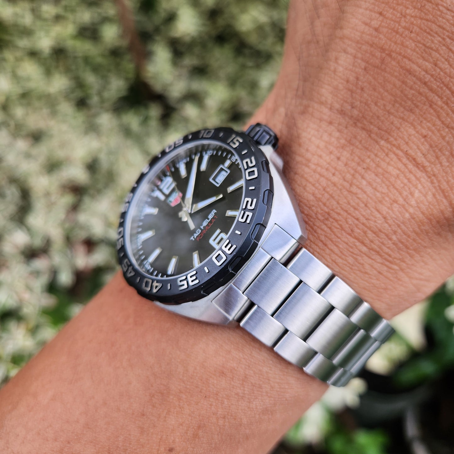 Tag Heuer Formula 1 Date Black Dial 41mm - Complete Set
