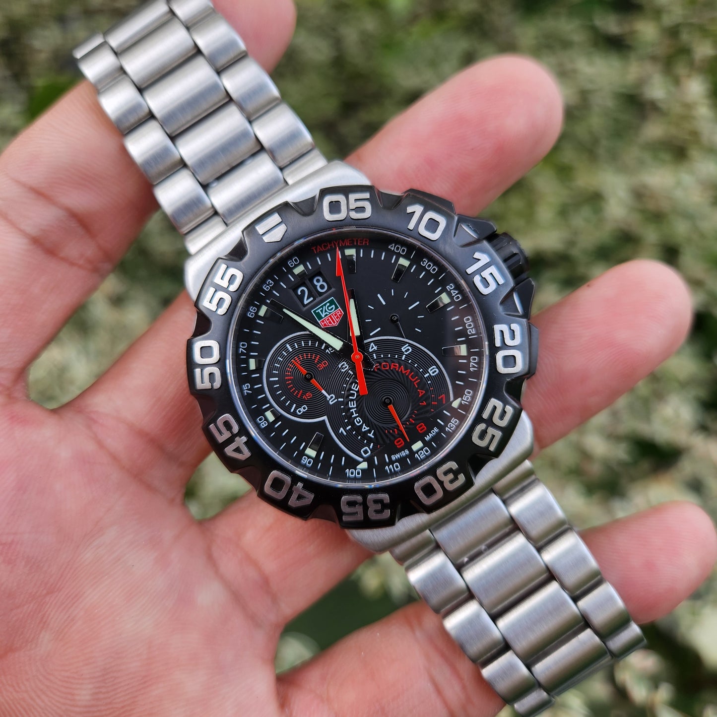 Tag Heuer F1 Grande Date Chronograph Black Dial 44mm
