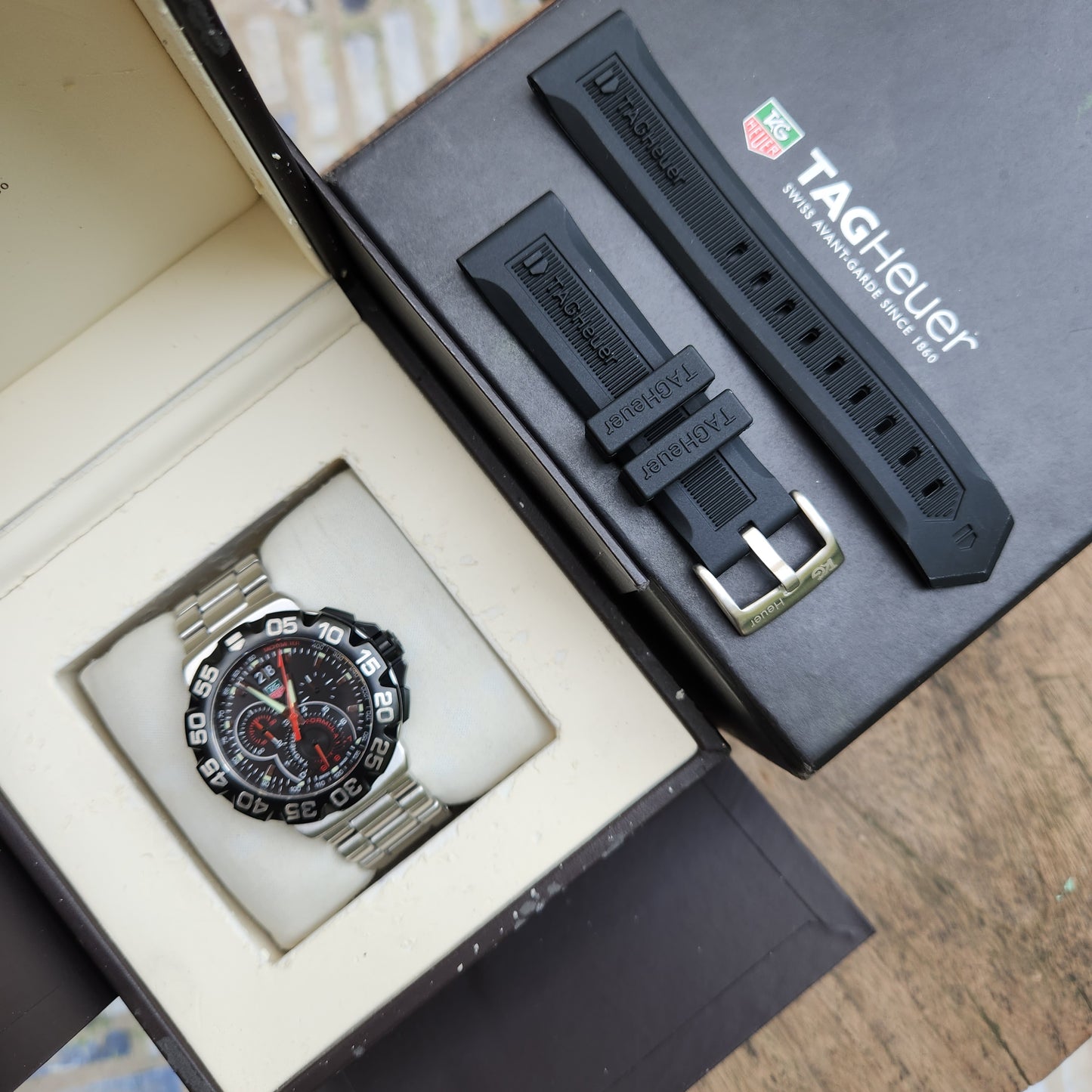 Tag Heuer F1 Grande Date Chronograph Black Dial 44mm