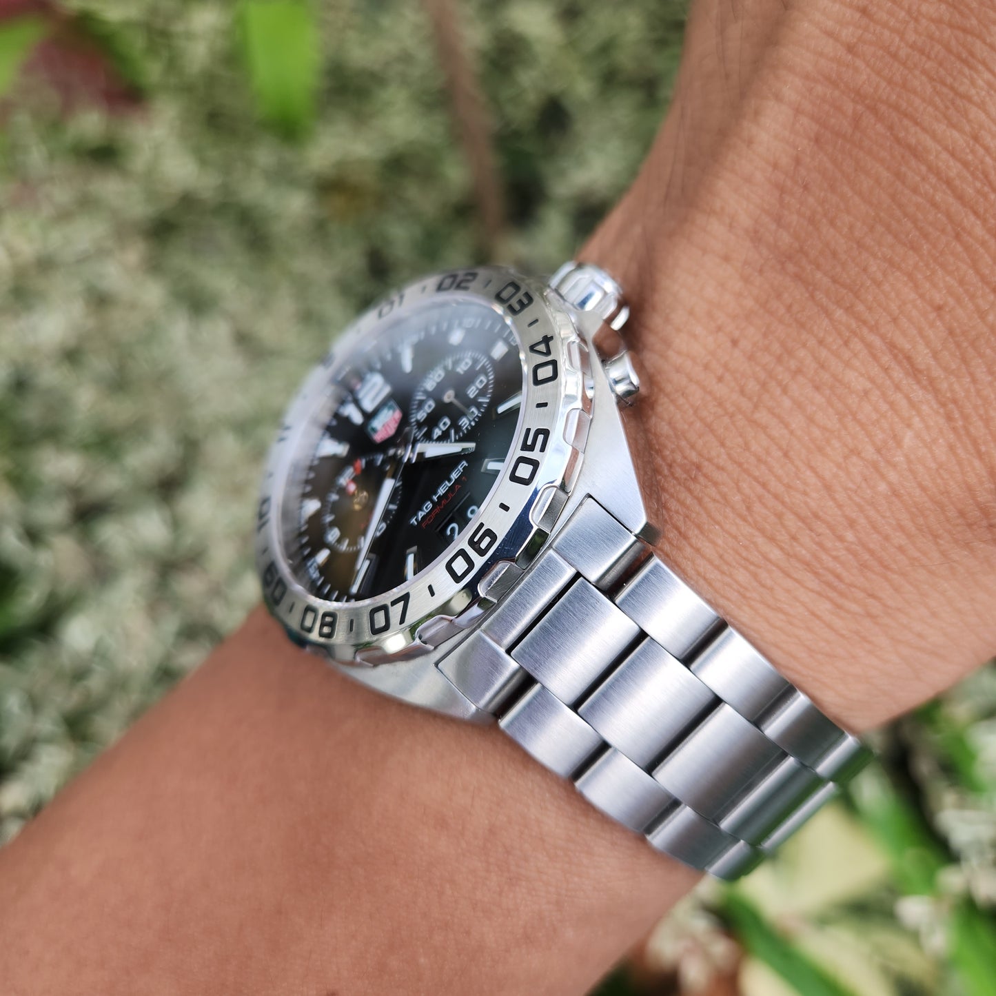 Tag Heuer F1 Date Alarm Black Dial 41mm