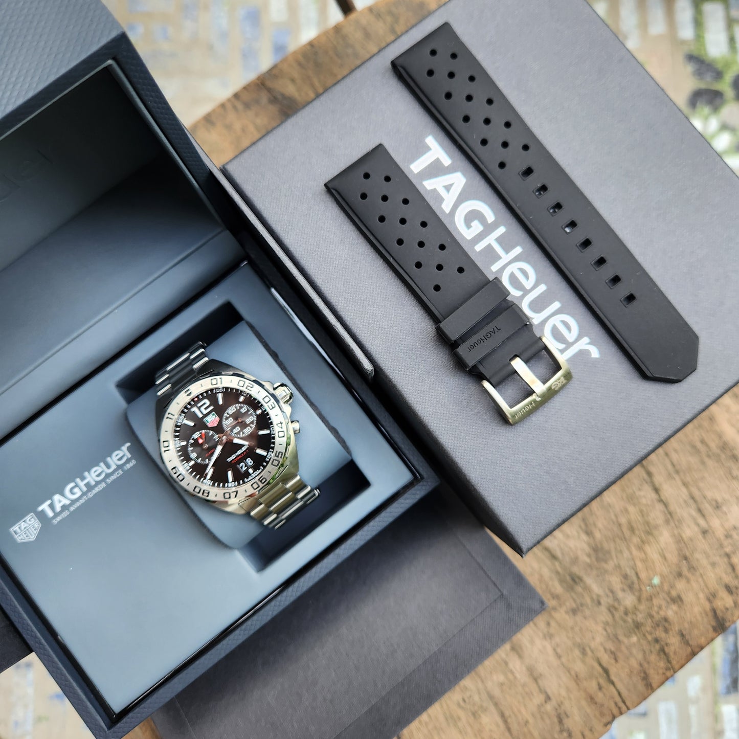 Tag Heuer F1 Date Alarm Black Dial 41mm
