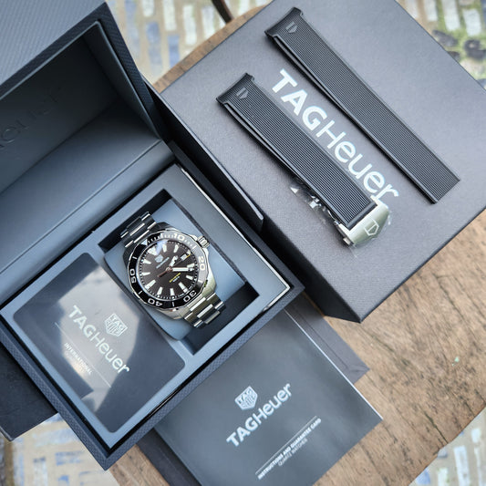 Tag Heuer Aquaracer 300M Black Dial 41mm - Complete Set