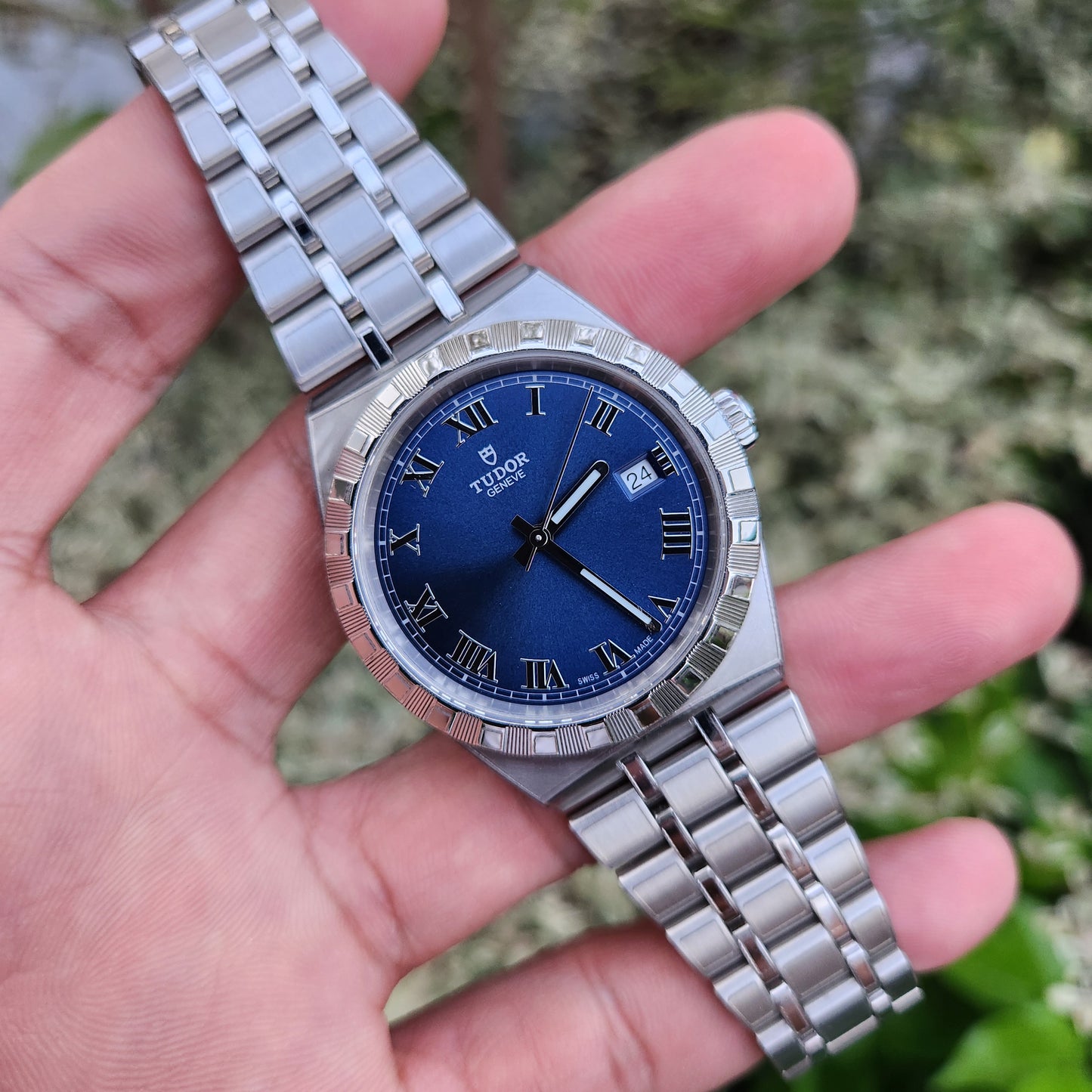 Tudor Royal Chronometer 38mm Sunray Blue Dial - Complete Set