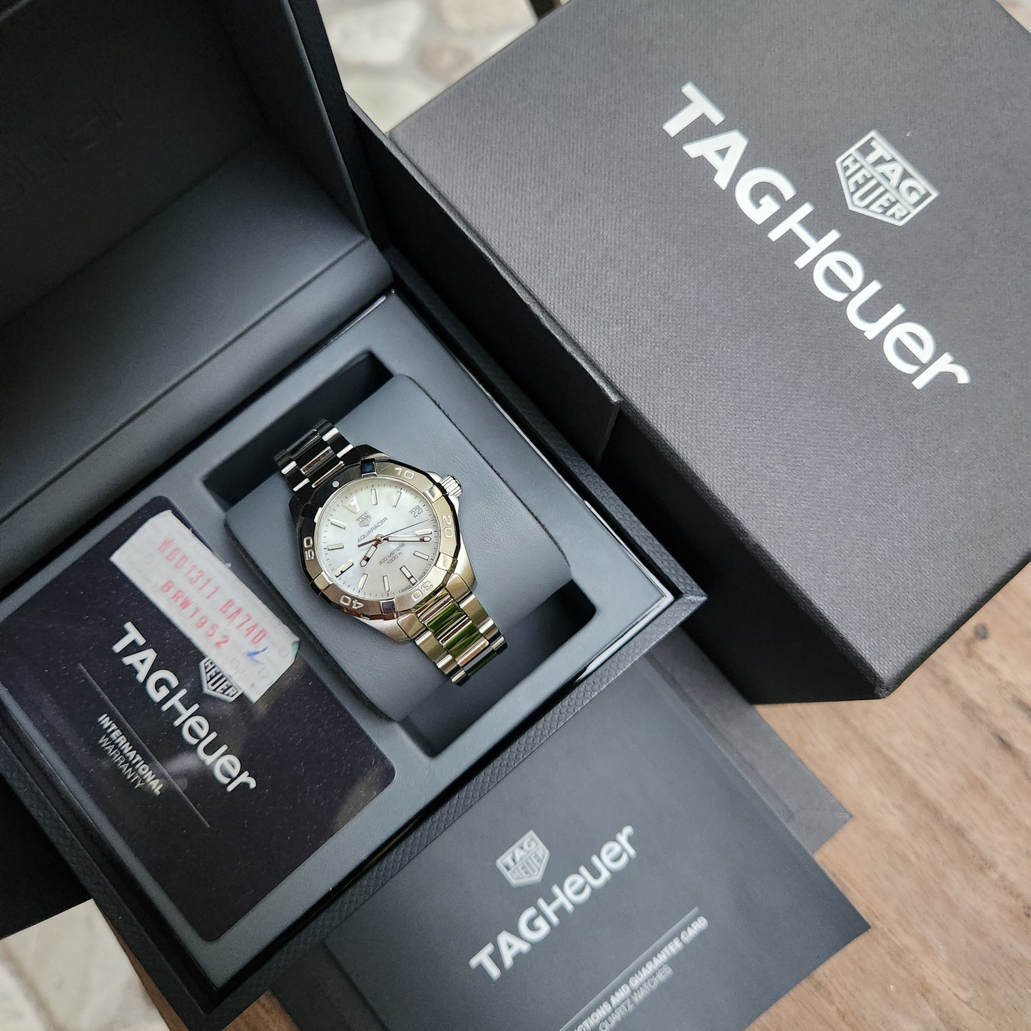 Tag Heuer Ladies Aquaracer Mother of Pearl White Dial 32mm - Complete Set