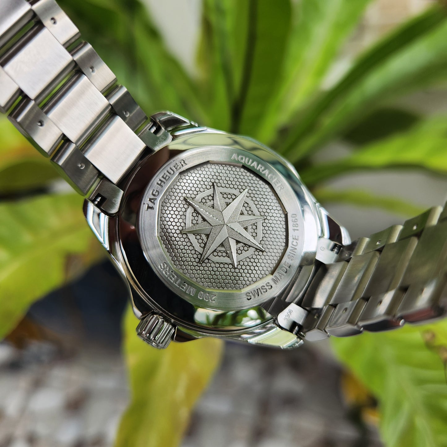 Tag Heuer Aquaracer Professional 200 Silver Sunray Brushed Dial 40mm - Complete Set 