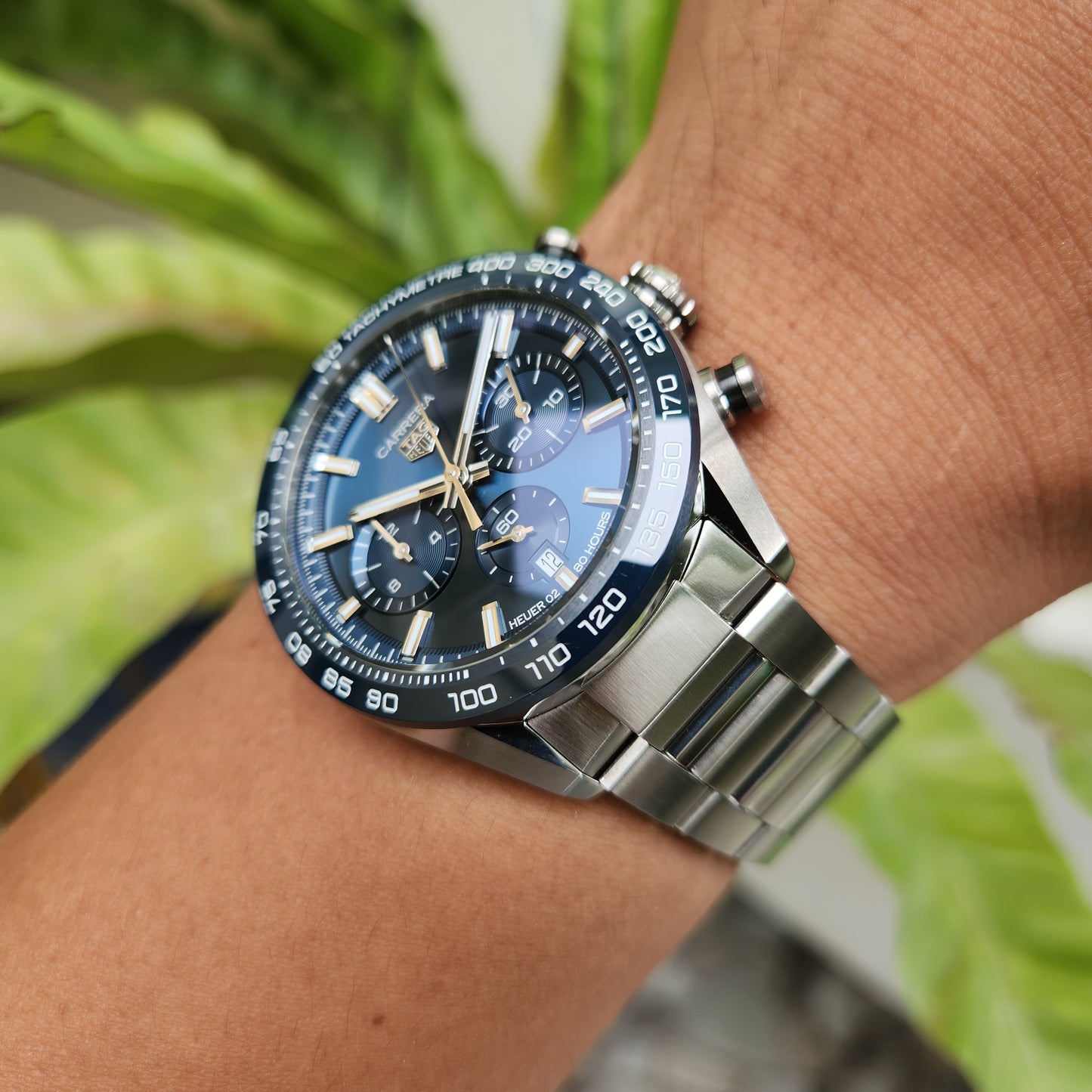 Tag Heuer Carrera Chronograph Heuer 02 Ceramic Bezel in Blue Dial 44mm - Complete Set Model/Ref:CBN2A1A (2023 model)