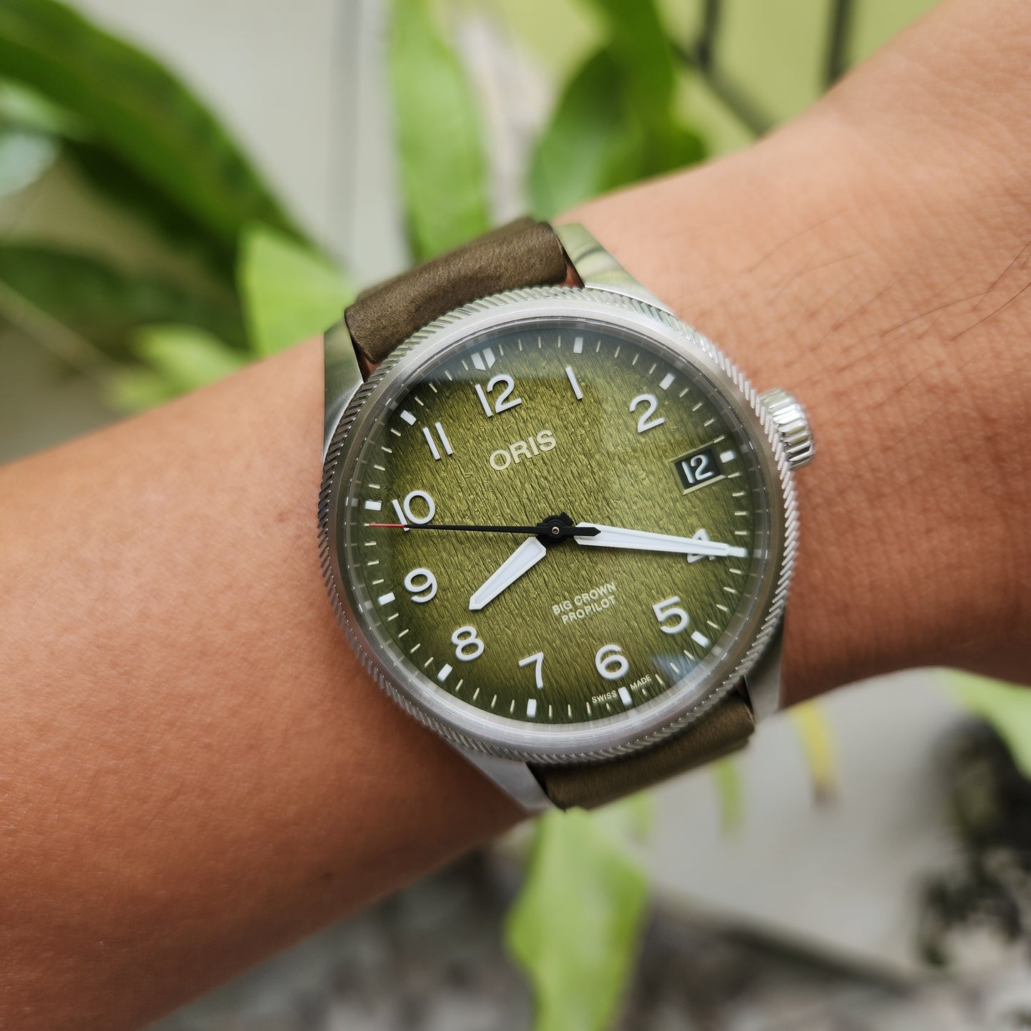 Oris Big Crown ProPilot Okavango Air Rescue Limited Edition in Green Fume Dial 41mm - Complete Set (Brand New)
