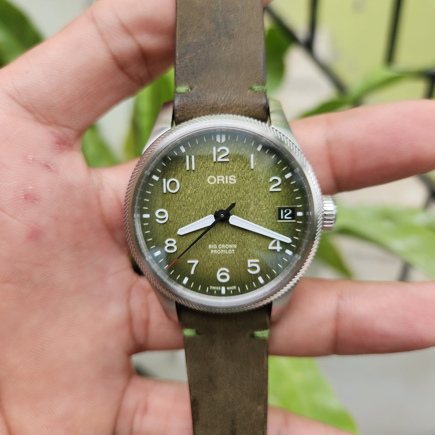 Oris Big Crown ProPilot Okavango Air Rescue Limited Edition in Green Fume Dial 41mm - Complete Set (Brand New)