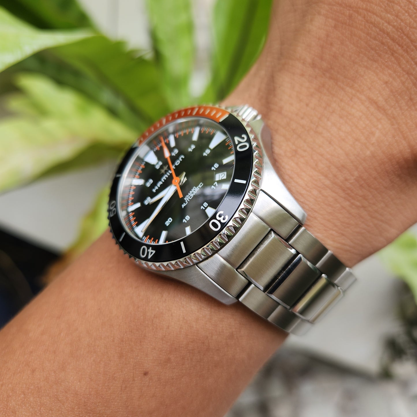 Hamilton Khaki Navy Scuba Auto Powermatic 80 Black/Orange Bezel in Black Dial 40mm