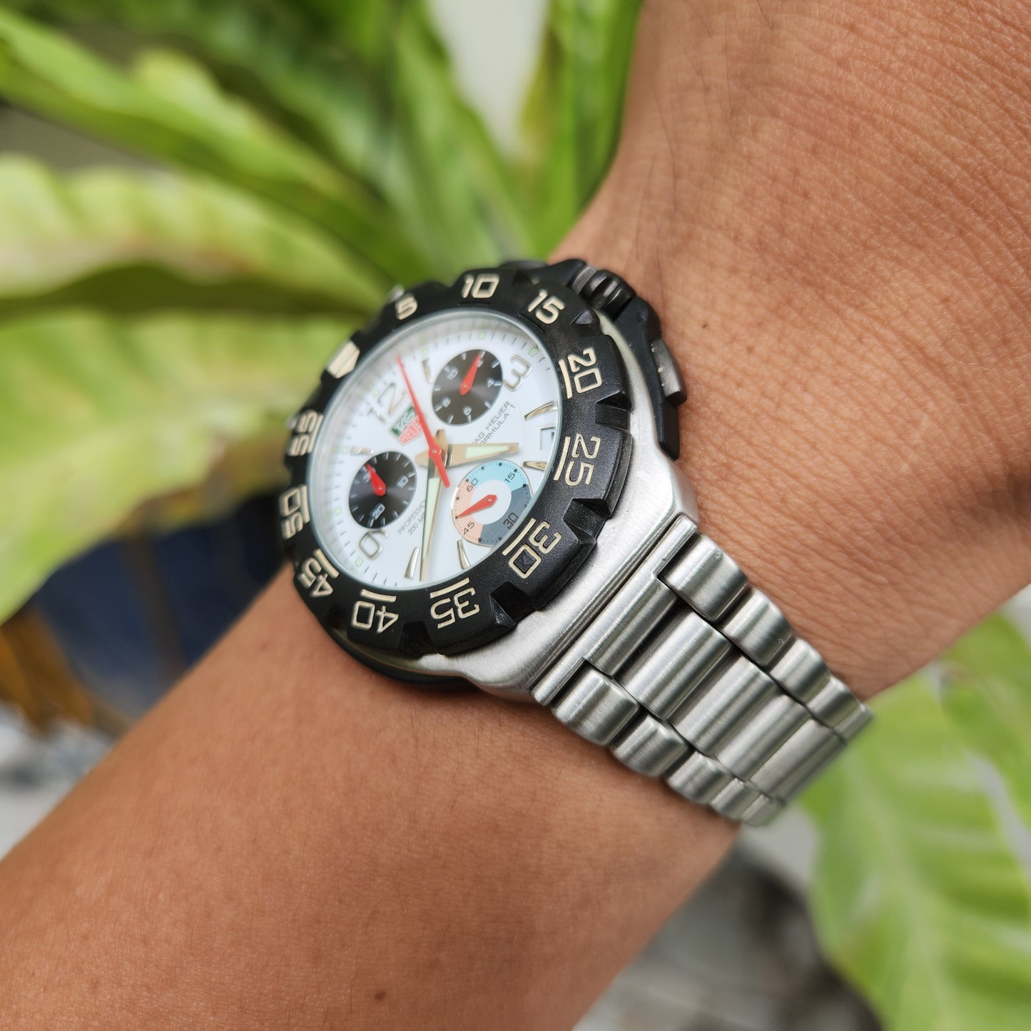 Tag Heuer F1 Chronograph White Dial 40mm