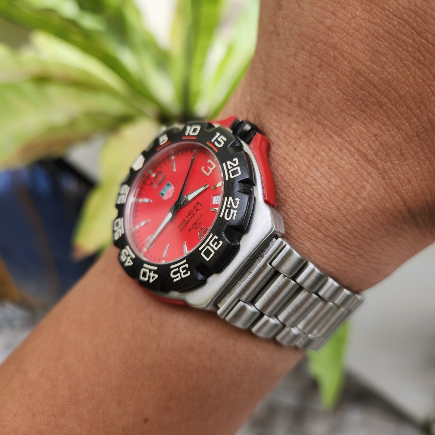 Tag Heuer F1 Red Dial 40mm