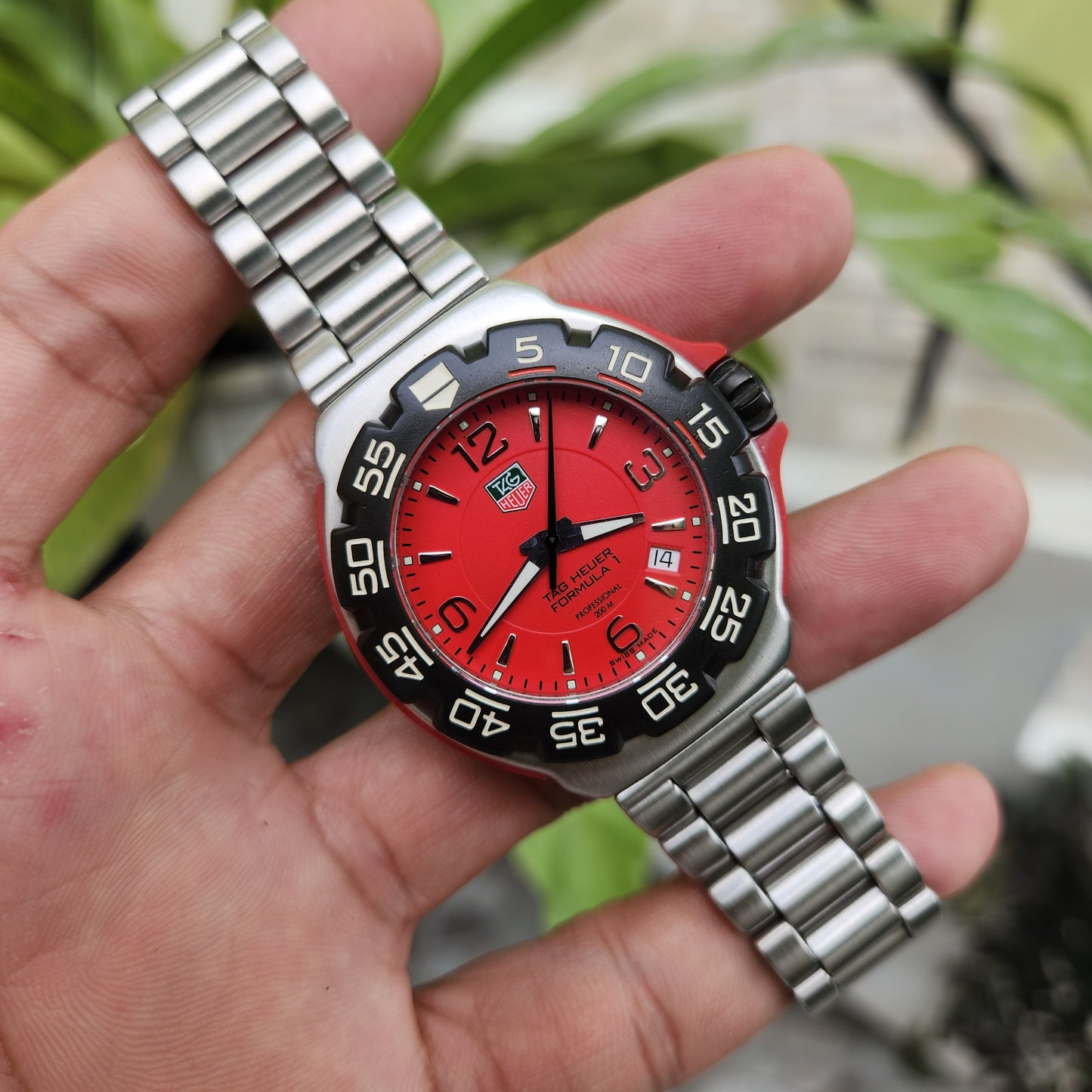 Tag Heuer F1 Red Dial 40mm