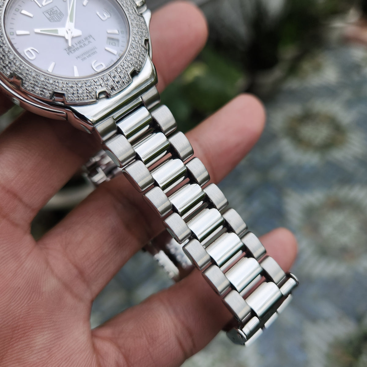 Tag Heuer Ladies F1 Pink Mother of Pearl Dial with Diamonds 'Maria Sharapova' 35mm