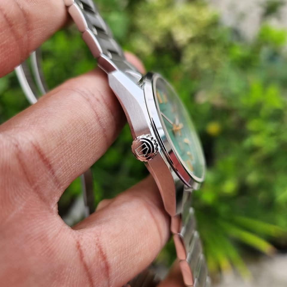 Tag Heuer Carrera Date Calibre 7 Pastel Green Dial 36mm Midsize - Complete Set