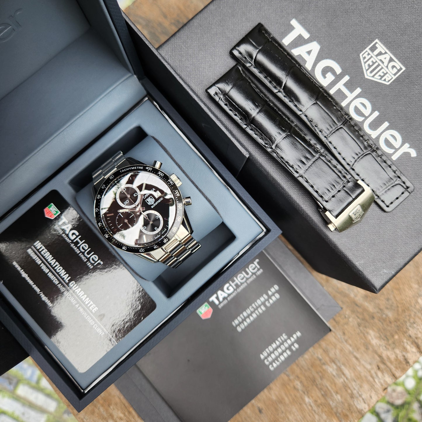 Tag Heuer Carrera Calibre 16 Chronograph 'Brad Pitt' Black Dial 41mm - Complete Set