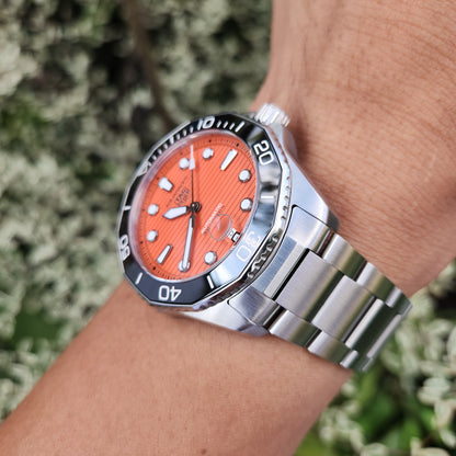Tag Heuer Aquaracer Professional 300 Orange Diver Calibre 5 Ceramic Bezel 43mm - Complete Set