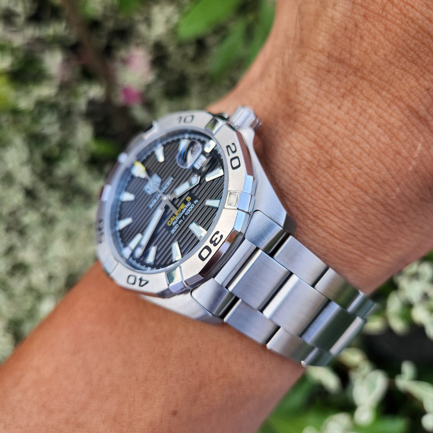 Tag Heuer Aquaracer Calibre 5 Black Dial 41mm - Complete Set