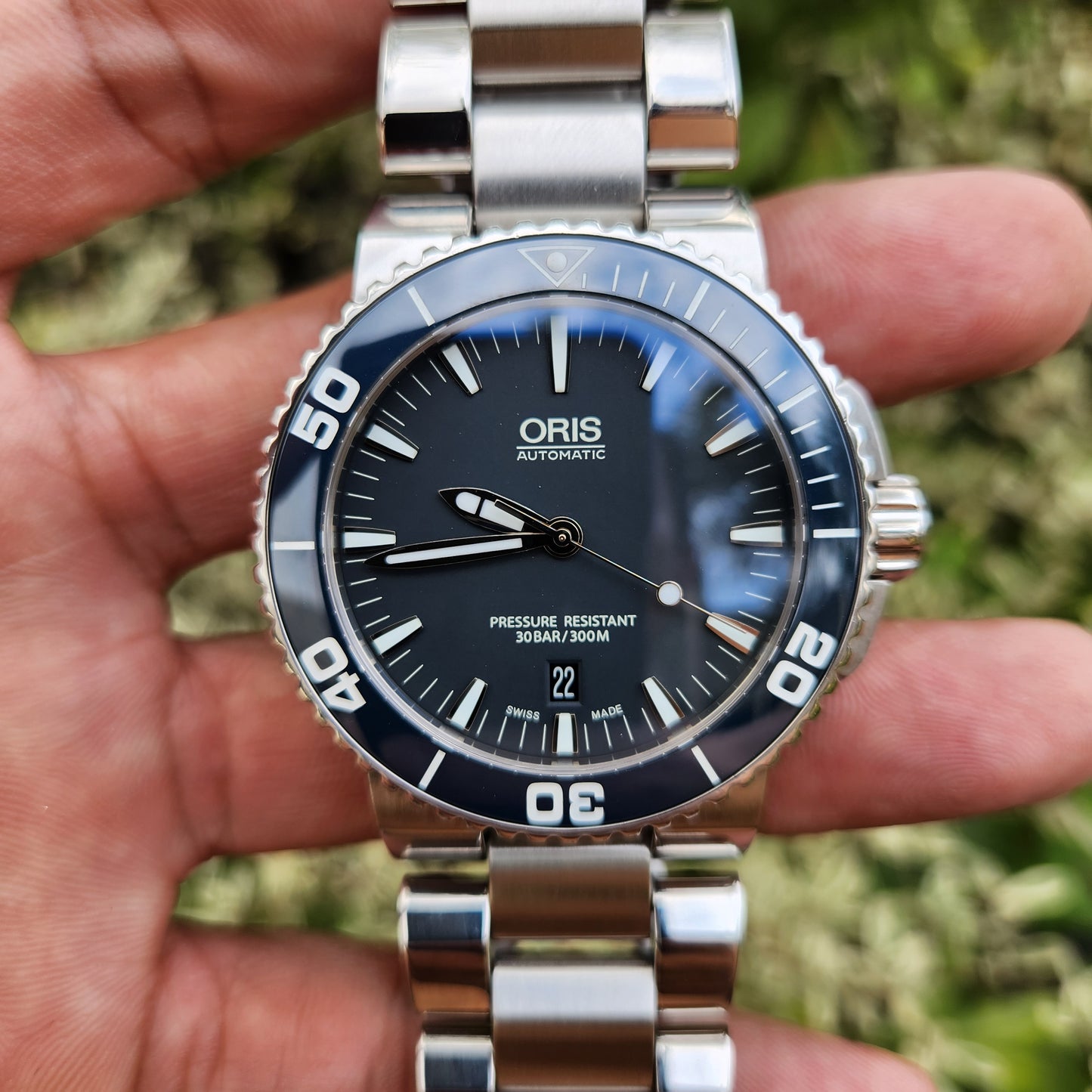 Oris Aquis Date Ceramic Bezel Blue Dial 43mm