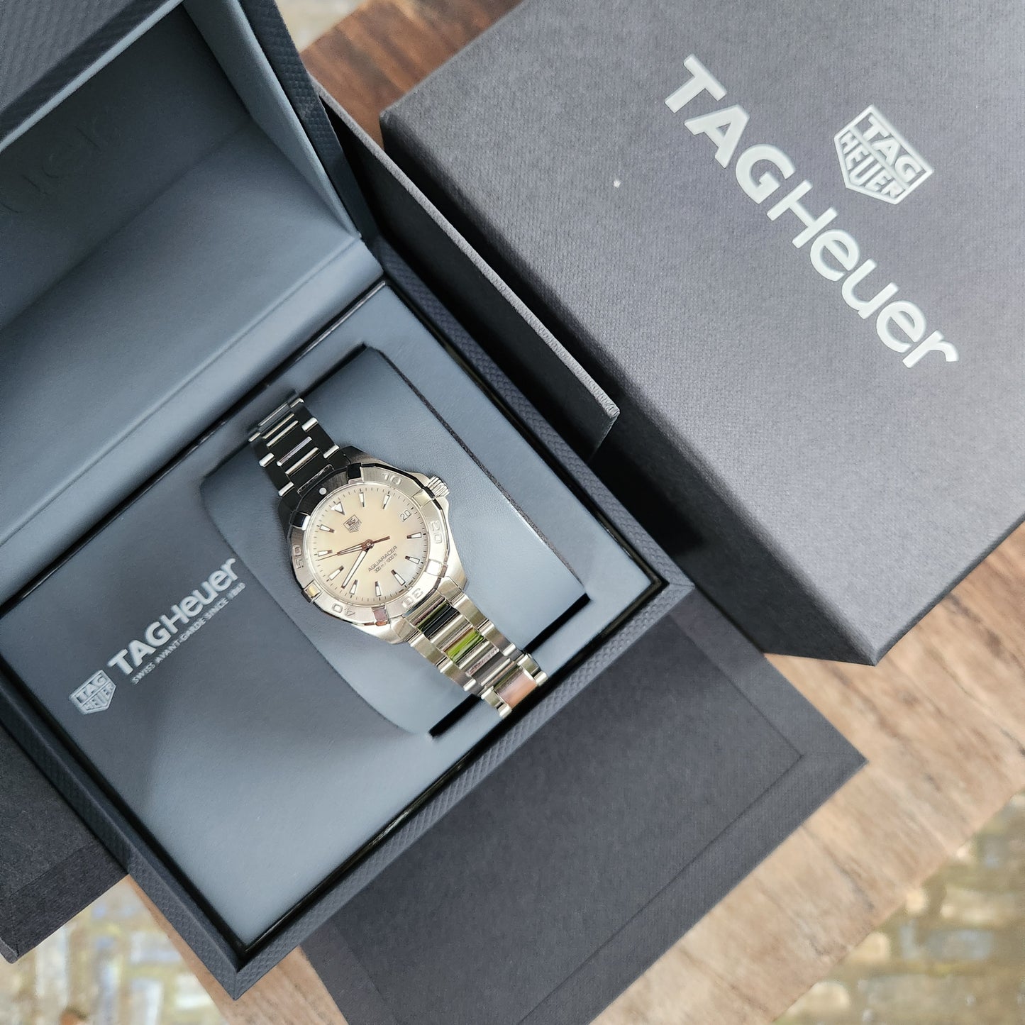 Tag Heuer Ladies Aquaracer Mother of Pearl White Dial 32mm