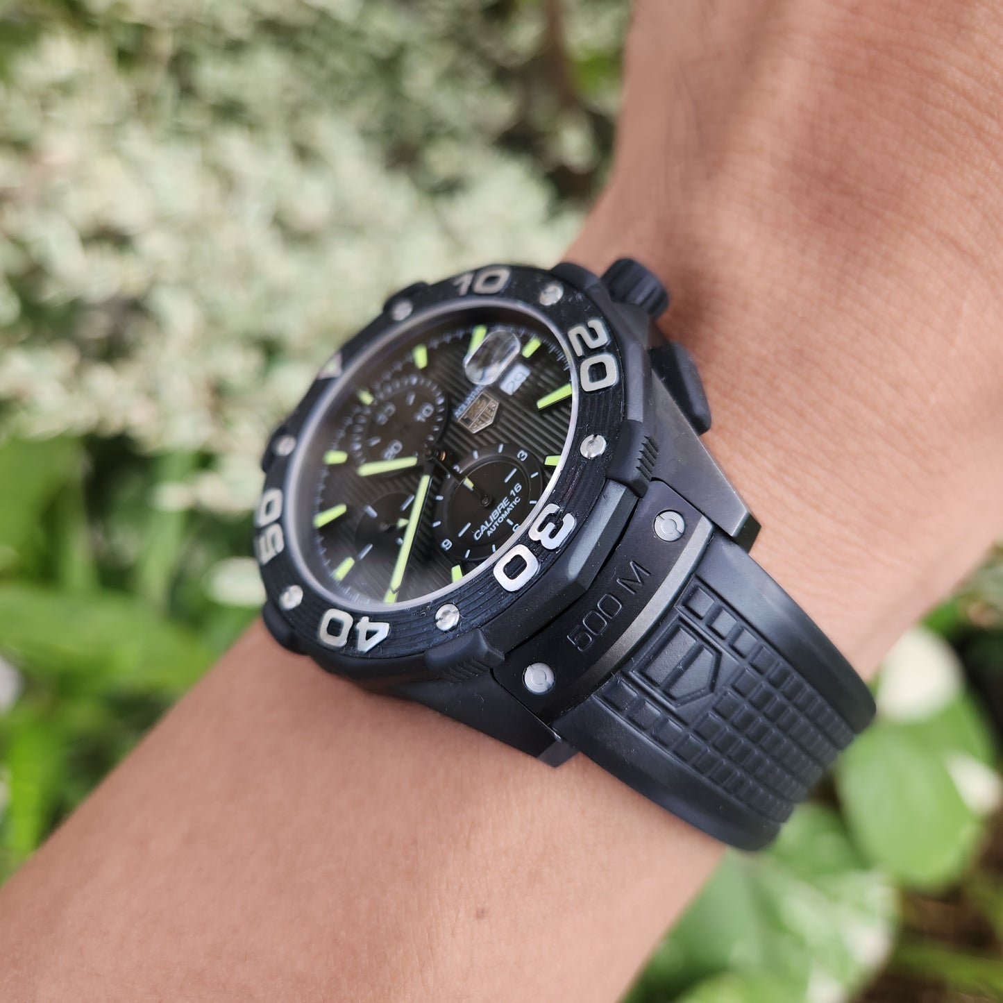 Tag Heuer Aquaracer Chronograph Calibre 16 Titanium PVD Black Engraved Stripes Dial 500M 44mm - Complete Set