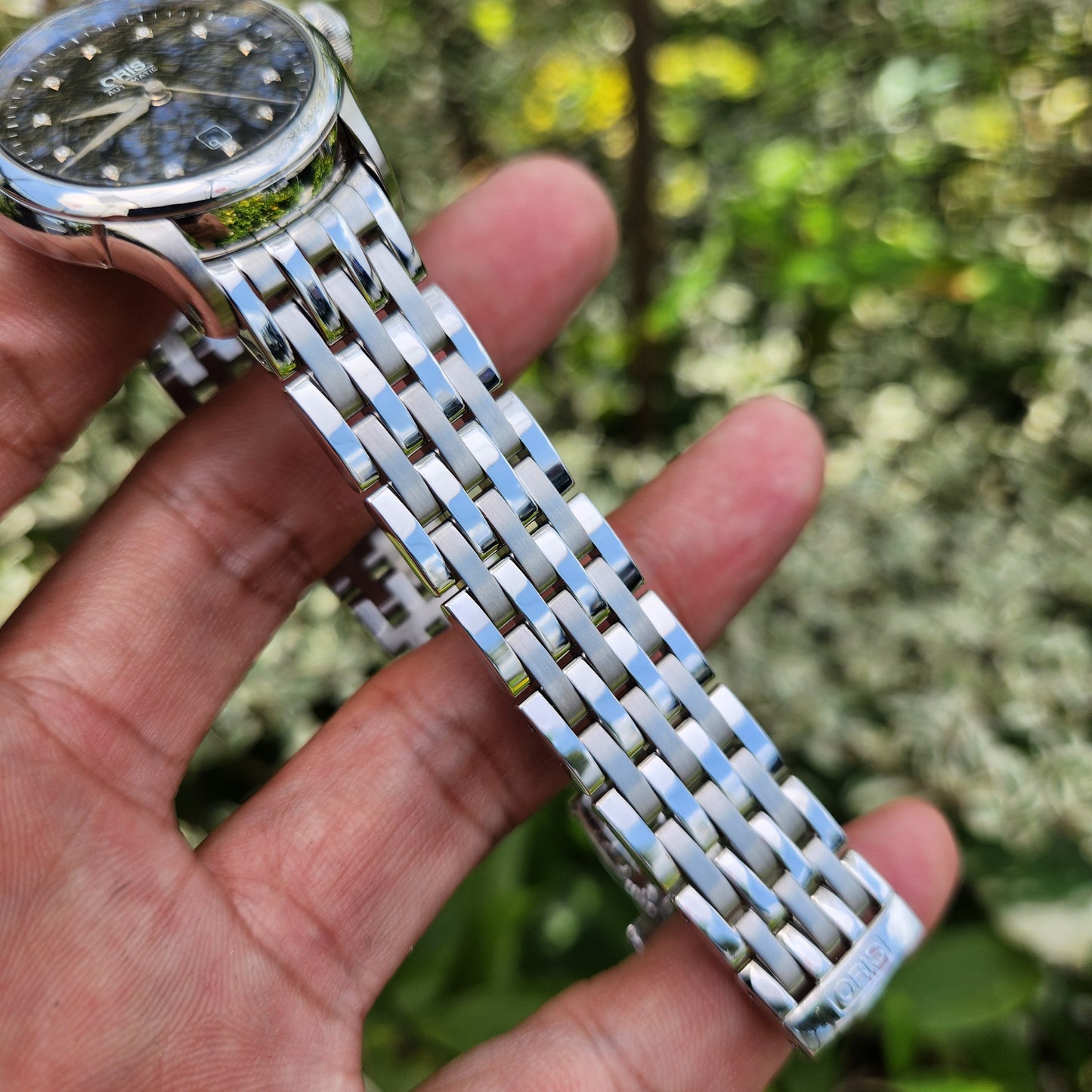 Oris Ladies Artelier Date Diamonds Black Dial 31mm Automatic