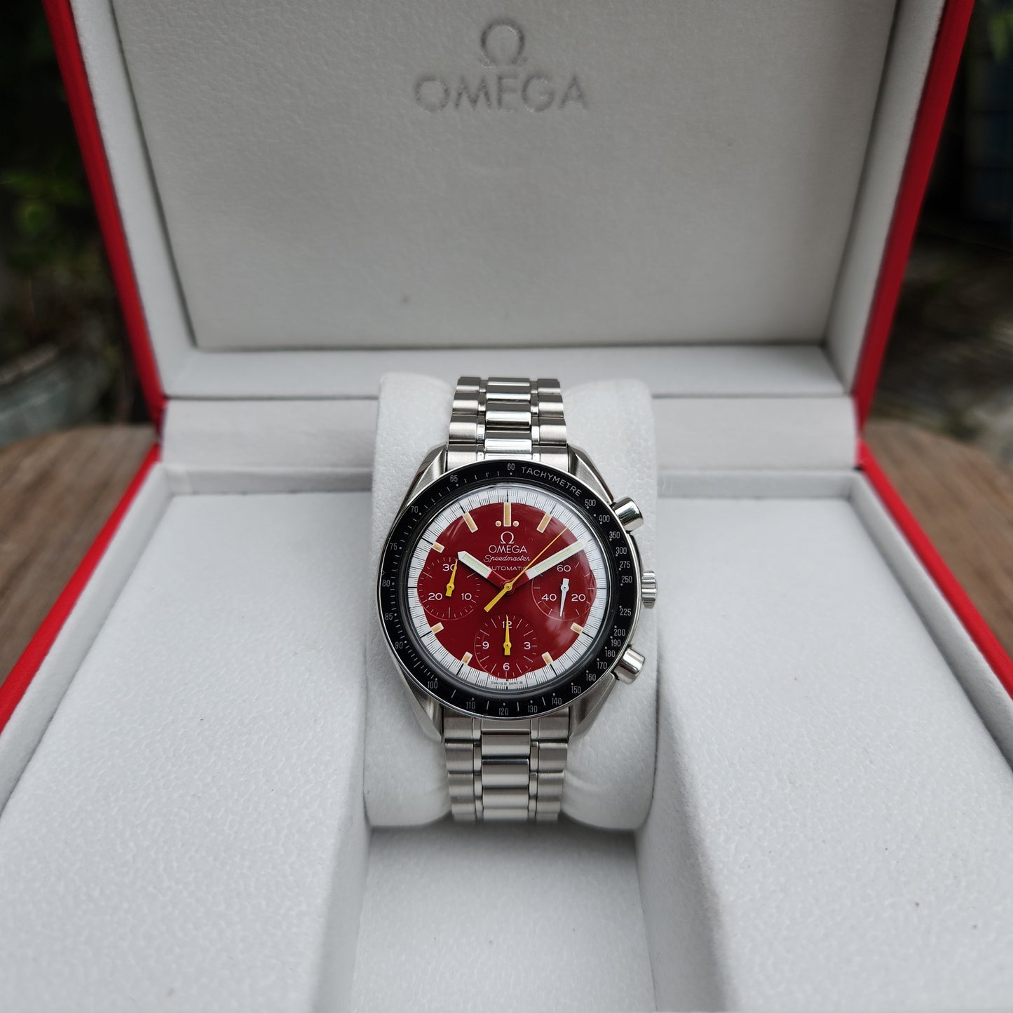 Omega Speedmaster Reduced Racing Chronograph Michael Schumacher Ferrari Red Dial Edition 39mm