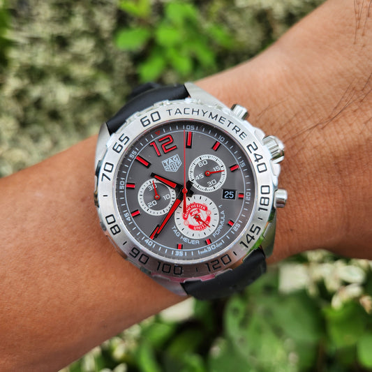 Tag Heuer F1 Chronograph Manchester United Edition Red Accent in Grey Dial 43mm - Complete Set