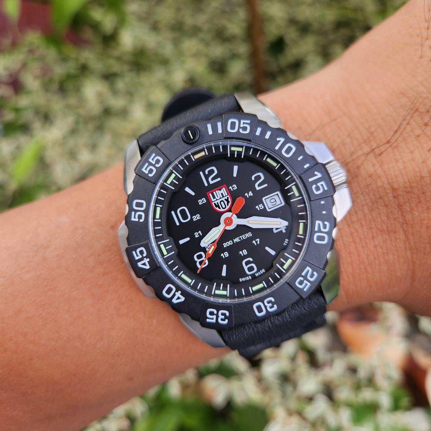 Luminox Carbonox RSC Navy Seal 45mm Black Dial - Complete Set
