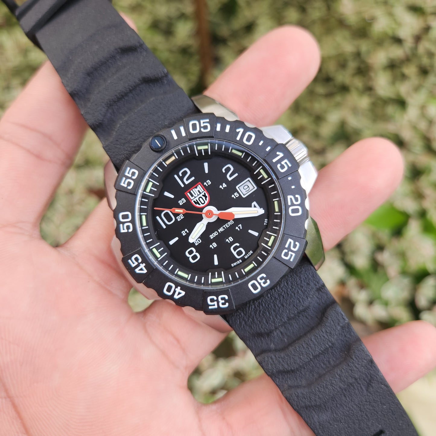 Luminox Carbonox RSC Navy Seal 45mm Black Dial - Complete Set