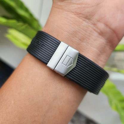 Tag Heuer F1 PVD Chronograph Red Indices in Black Dial 42mm