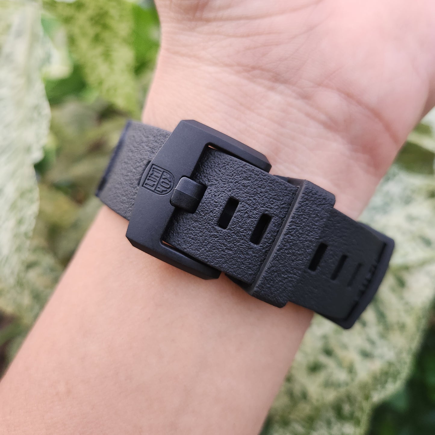 Luminox Carbonox Navy Seal Black Red Accent 45mm - Complete Set