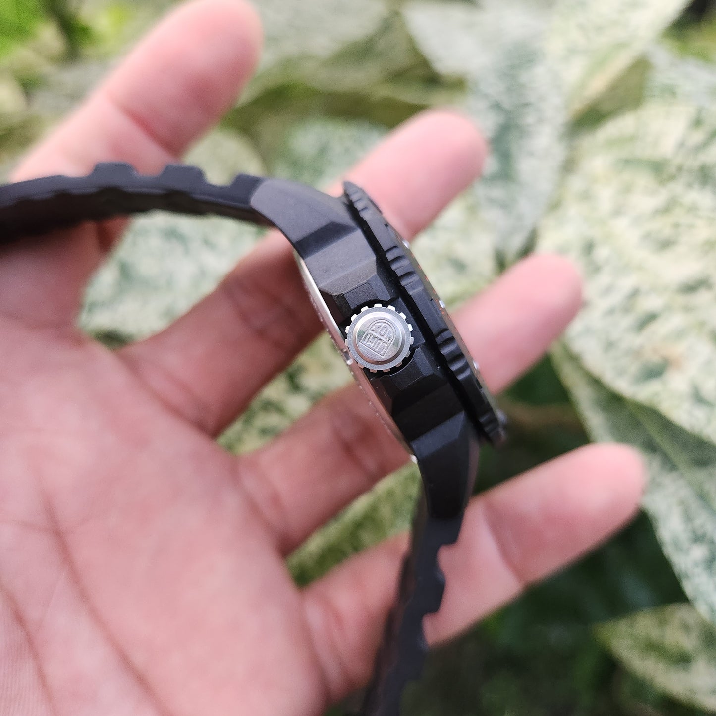 Luminox Carbonox Navy Seal Black Red Accent 45mm - Complete Set