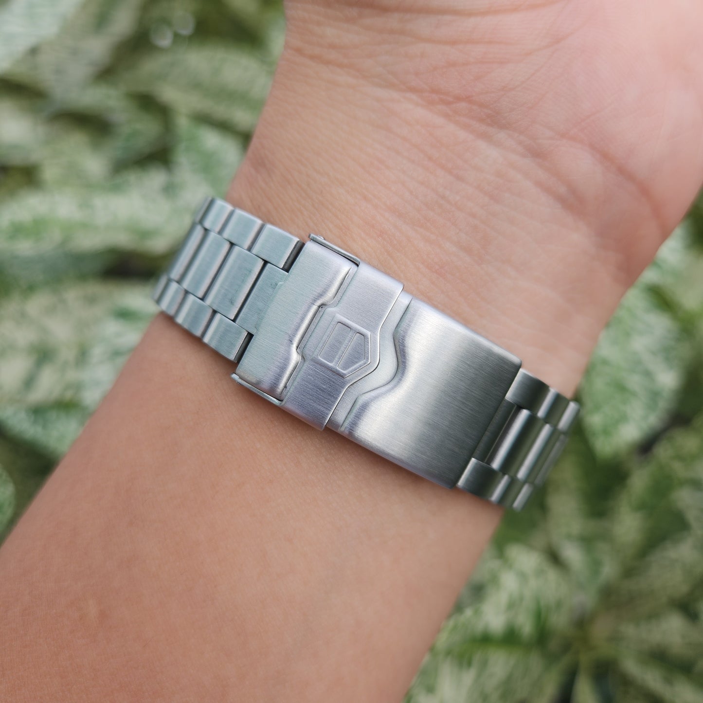 Tag Heuer F1 Chronograph INDY 500 Anthracite Sunray Grey Dial 42mm