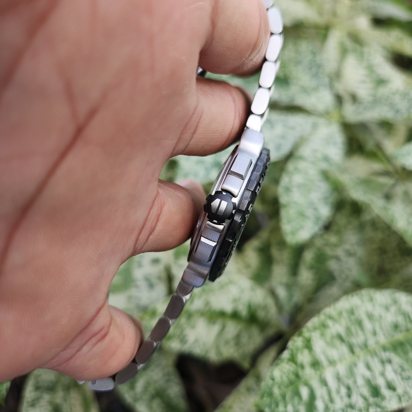 Tag Heuer F1 Chronograph Black Dial 42mm - Complete Set