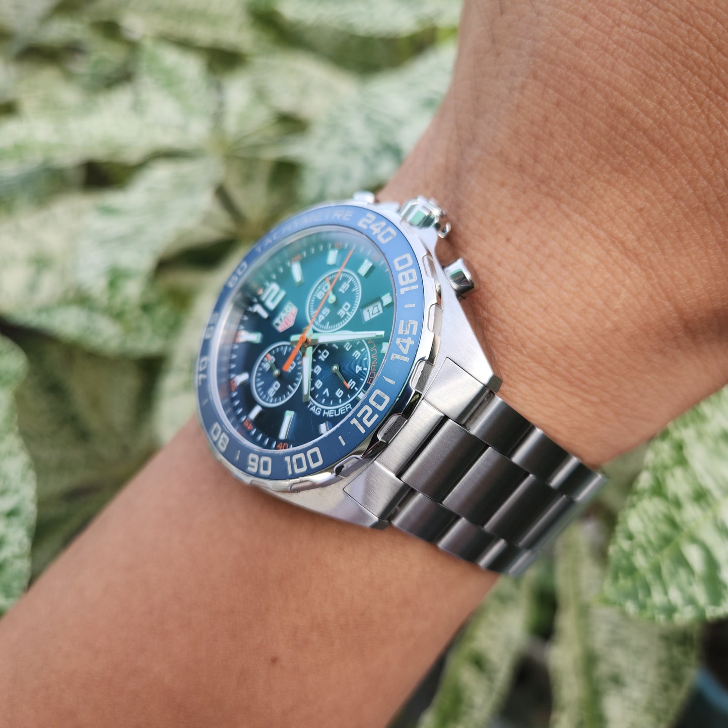 Tag Heuer F1 Chronograph Sunburst Blue Dial 43mm