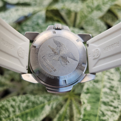 Luminox Carbonox RSC Navy Seal 45mm Black Dial - Complete Set