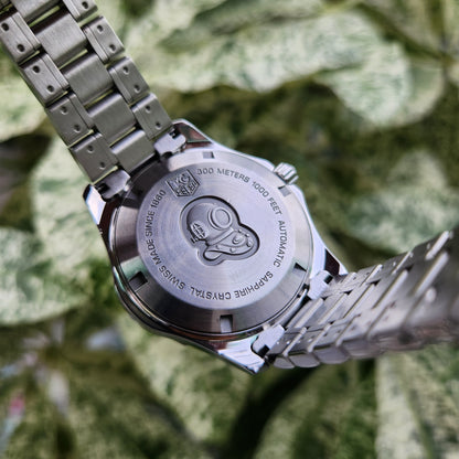 Tag Heuer Aquaracer Calibre 5 White/Silver Waffle Dial 39mm