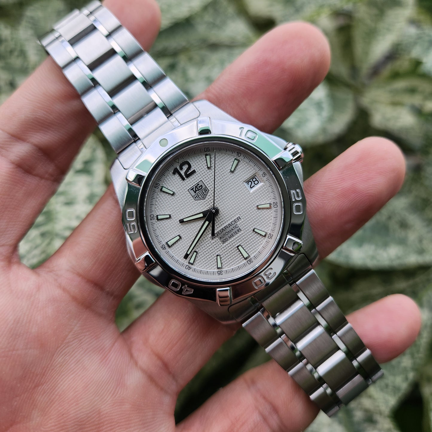 Tag Heuer Aquaracer Calibre 5 White/Silver Waffle Dial 39mm