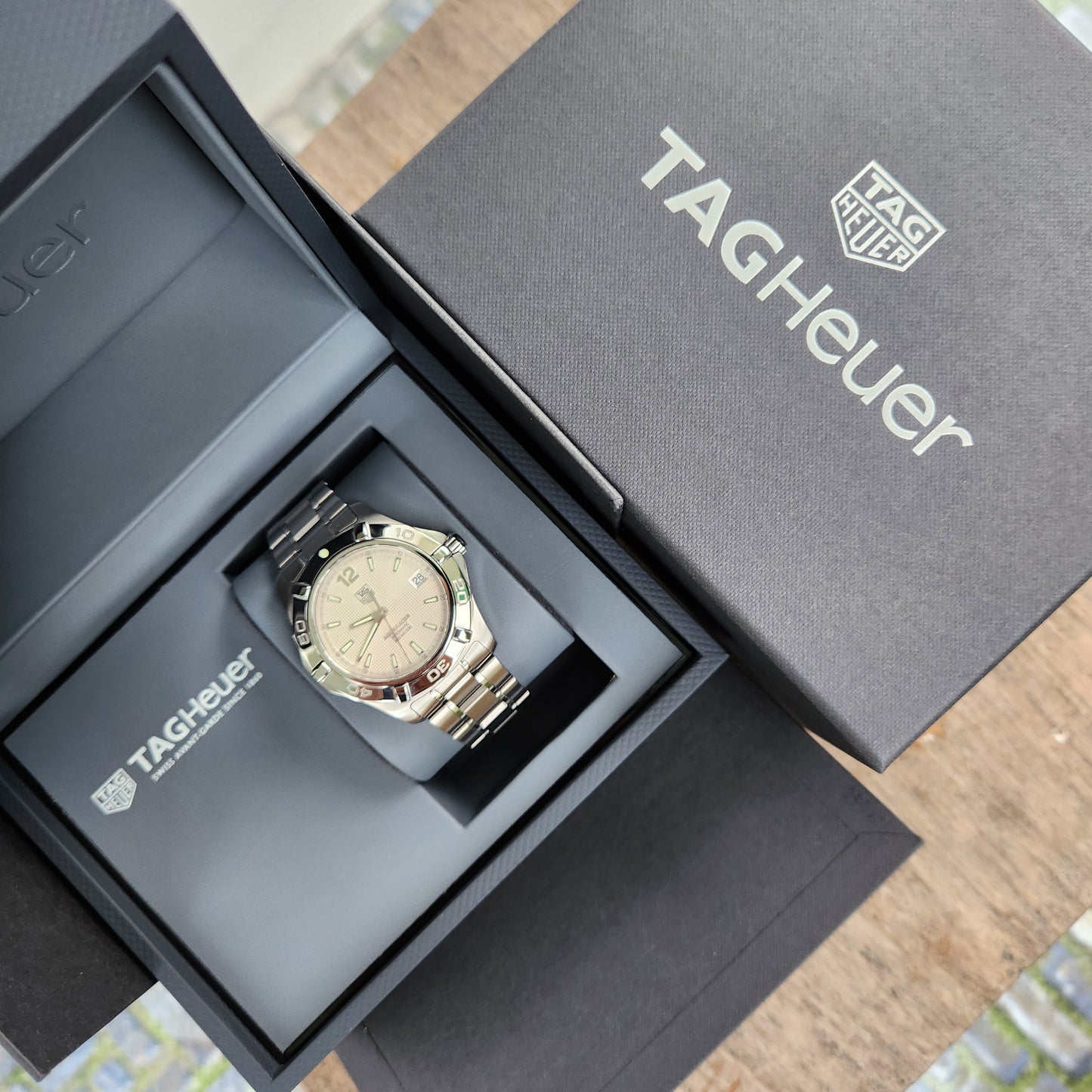 Tag Heuer Aquaracer Calibre 5 White/Silver Waffle Dial 39mm