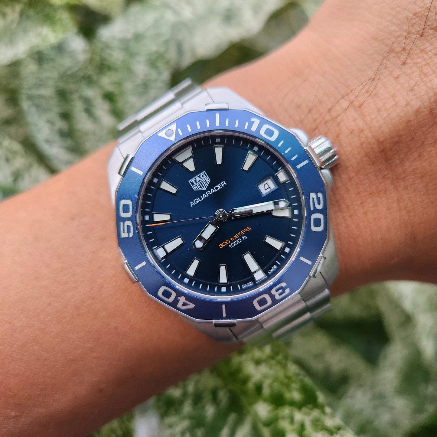 Tag Heuer Aquaracer 300M Steel Alu Bezel in Blue Dial 41mm